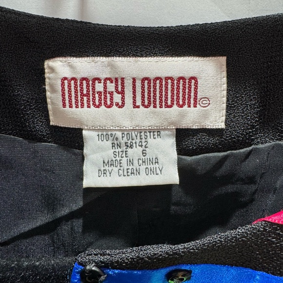 Maggie London Vintage Colorful Striped Women's cropped Jacket size 6 - Picture 2 of 9